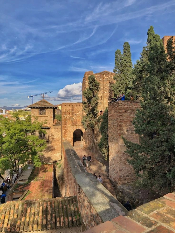 la Alcazaba un lugar imprescindible en Málaga