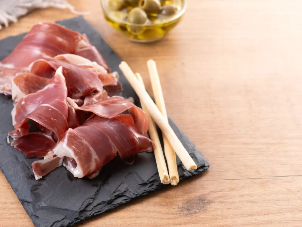 Jamón de Precintos Rojo, Verde y Blanco